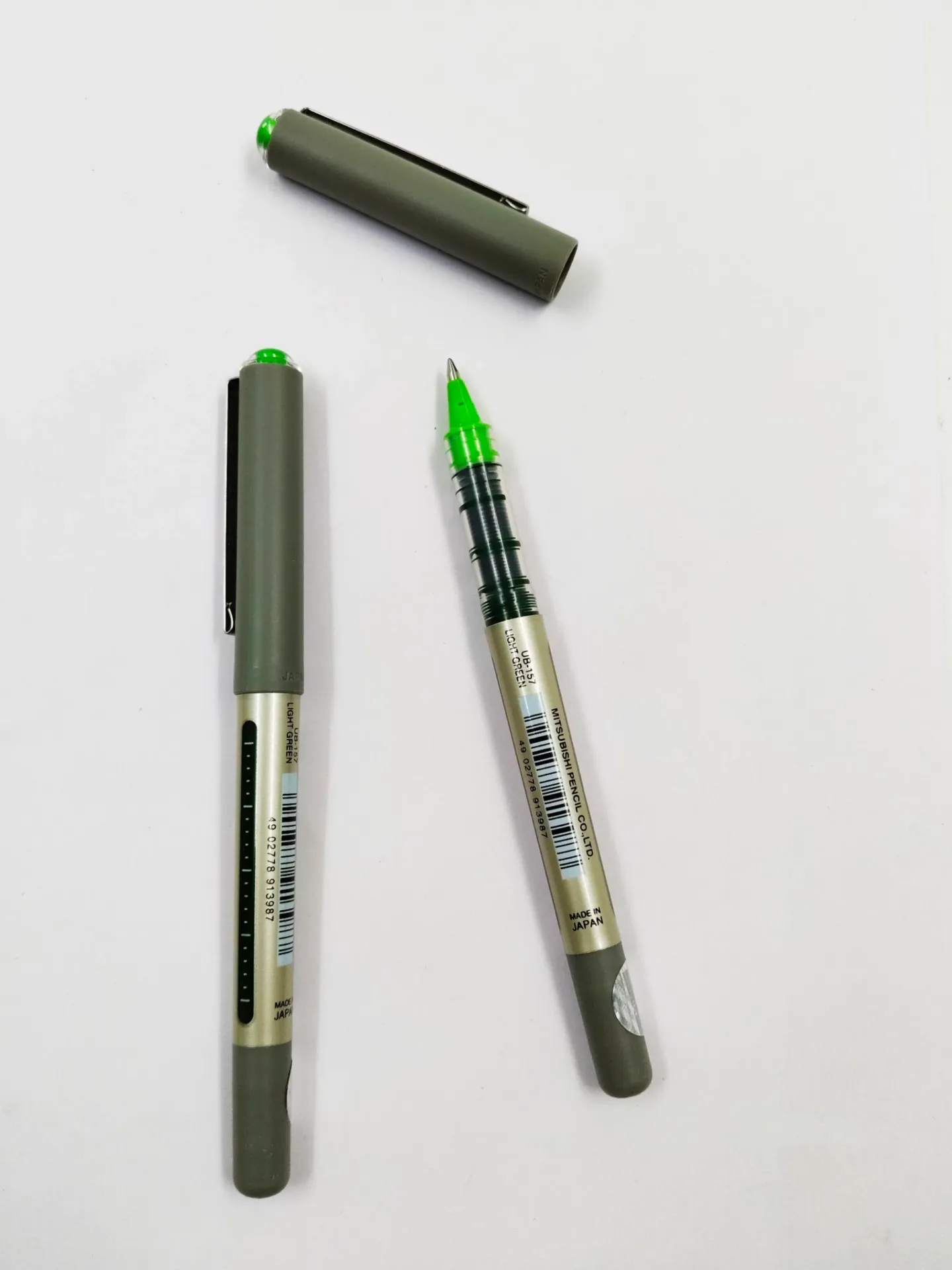 uni-ball Eye UB157 0.7mm Roller Ball Pen | Light Green, Pack of 2