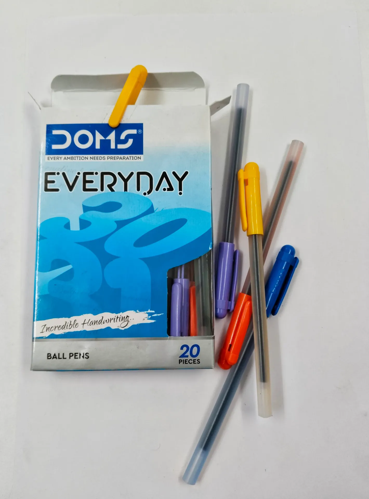 Doms everyday Use & Through Pen | Blue Color | Pack contains 20 Pen
